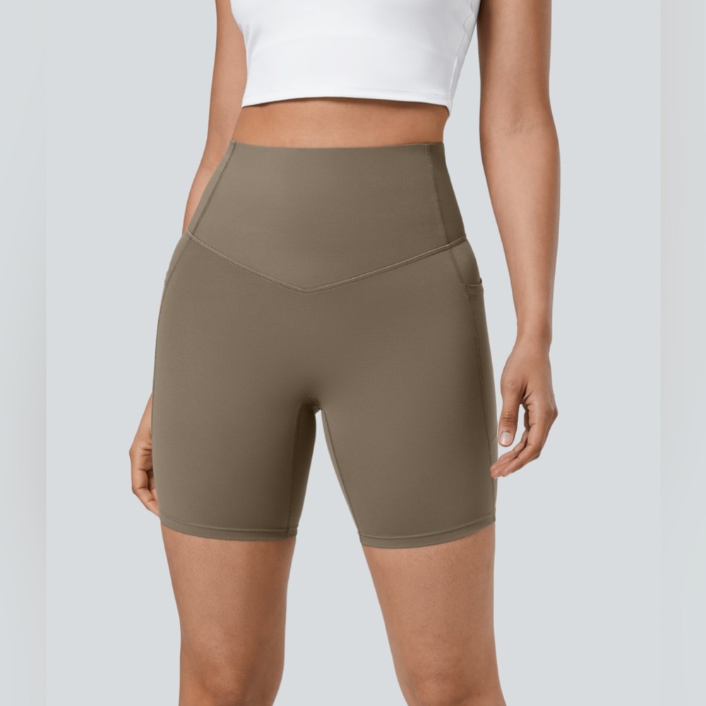NWOT Halara tan biker shorts - Picture 1 of 11